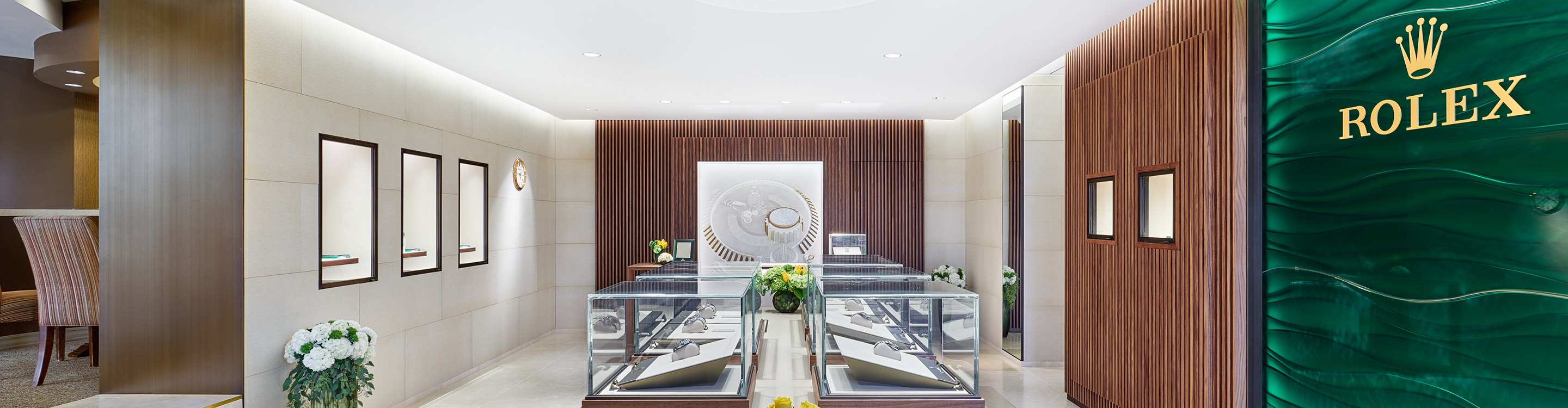 Discover our luxury Rolex showroom - Clarkson Jewelers