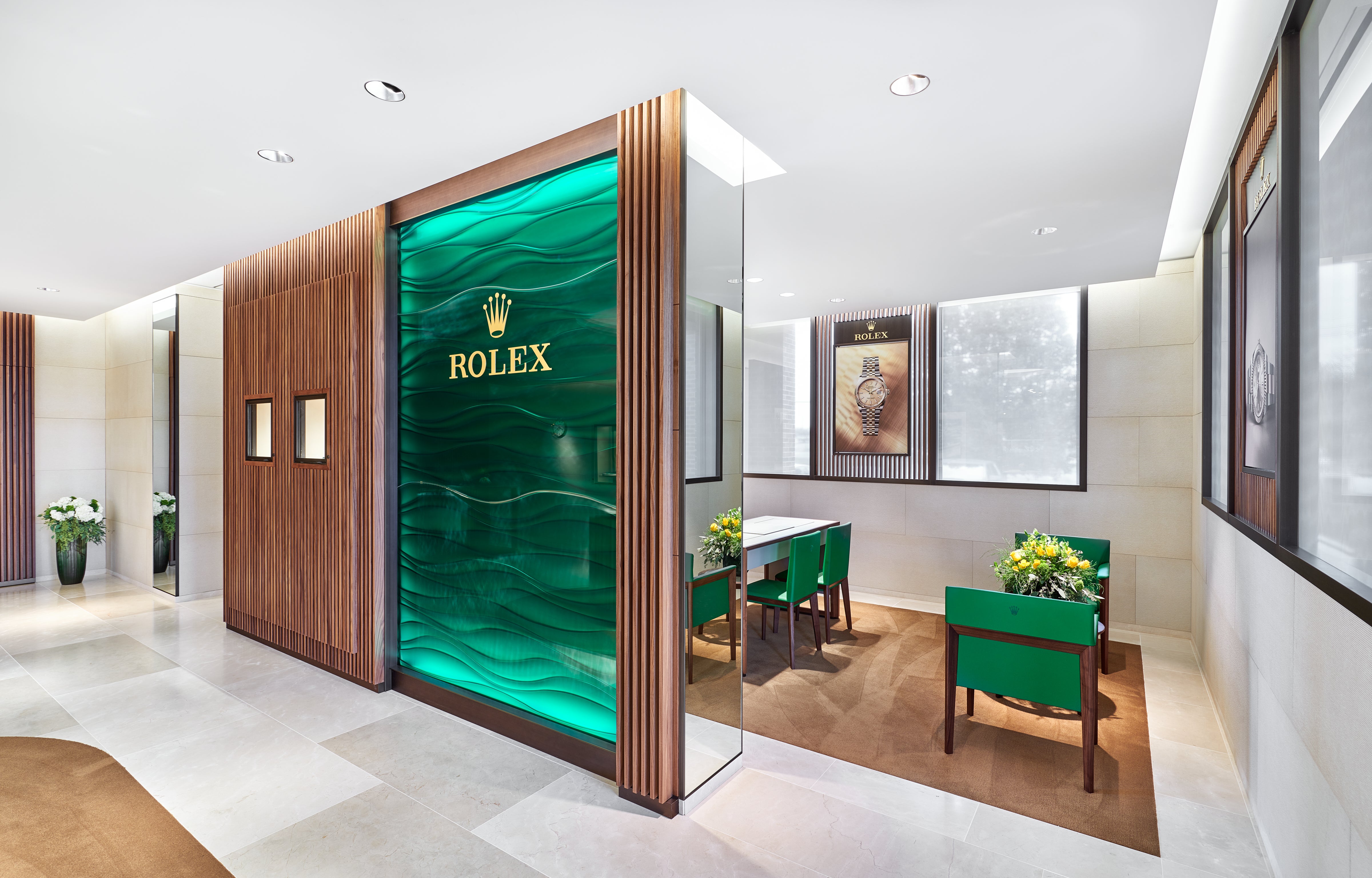 Discover our luxury Rolex showroom - Clarkson Jewelers