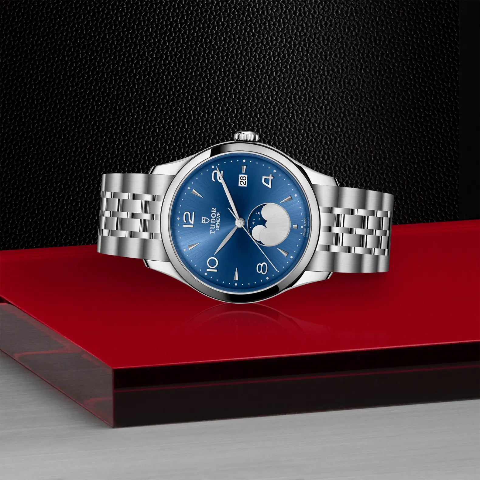 TUDOR 1926 Luna - Clarkson Jewelers