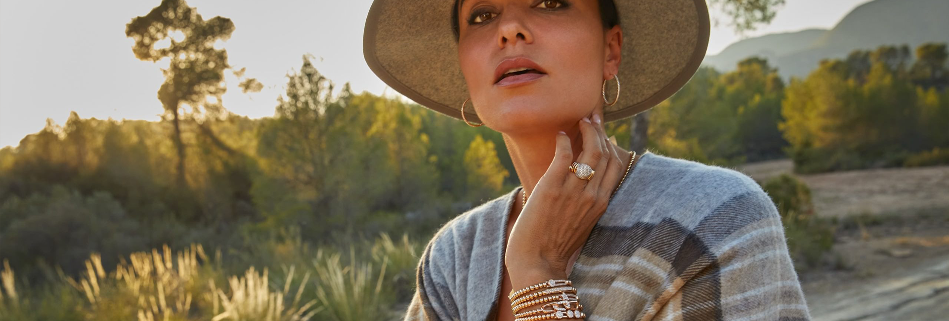 slider image slider_item_rD9xXX